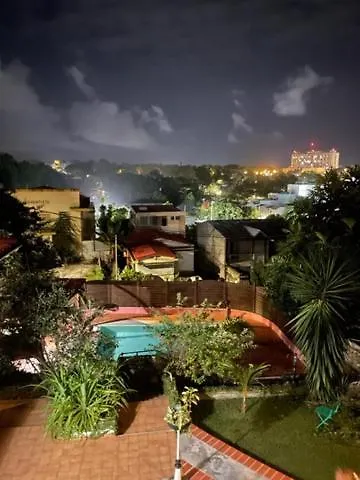 La Canopee Enchantee, Chambres D'Hotes, Piscine, Proche Aeroport, Gare Maritime Les Abymes Guest house