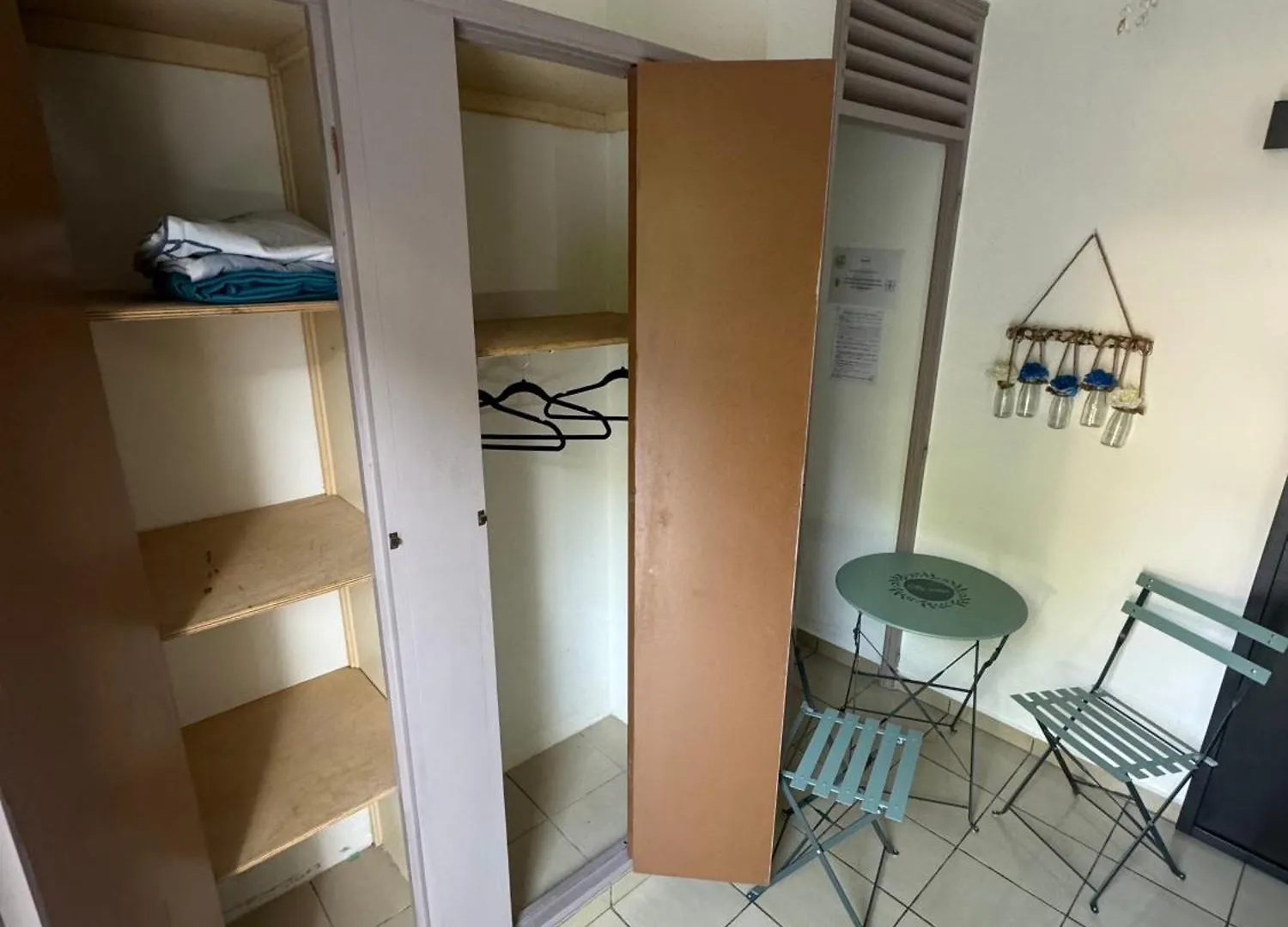 La Canopee Enchantee, Chambres D'Hotes, Piscine, Proche Aeroport, Gare Maritime Les Abymes 0*,  Guadeloupe
